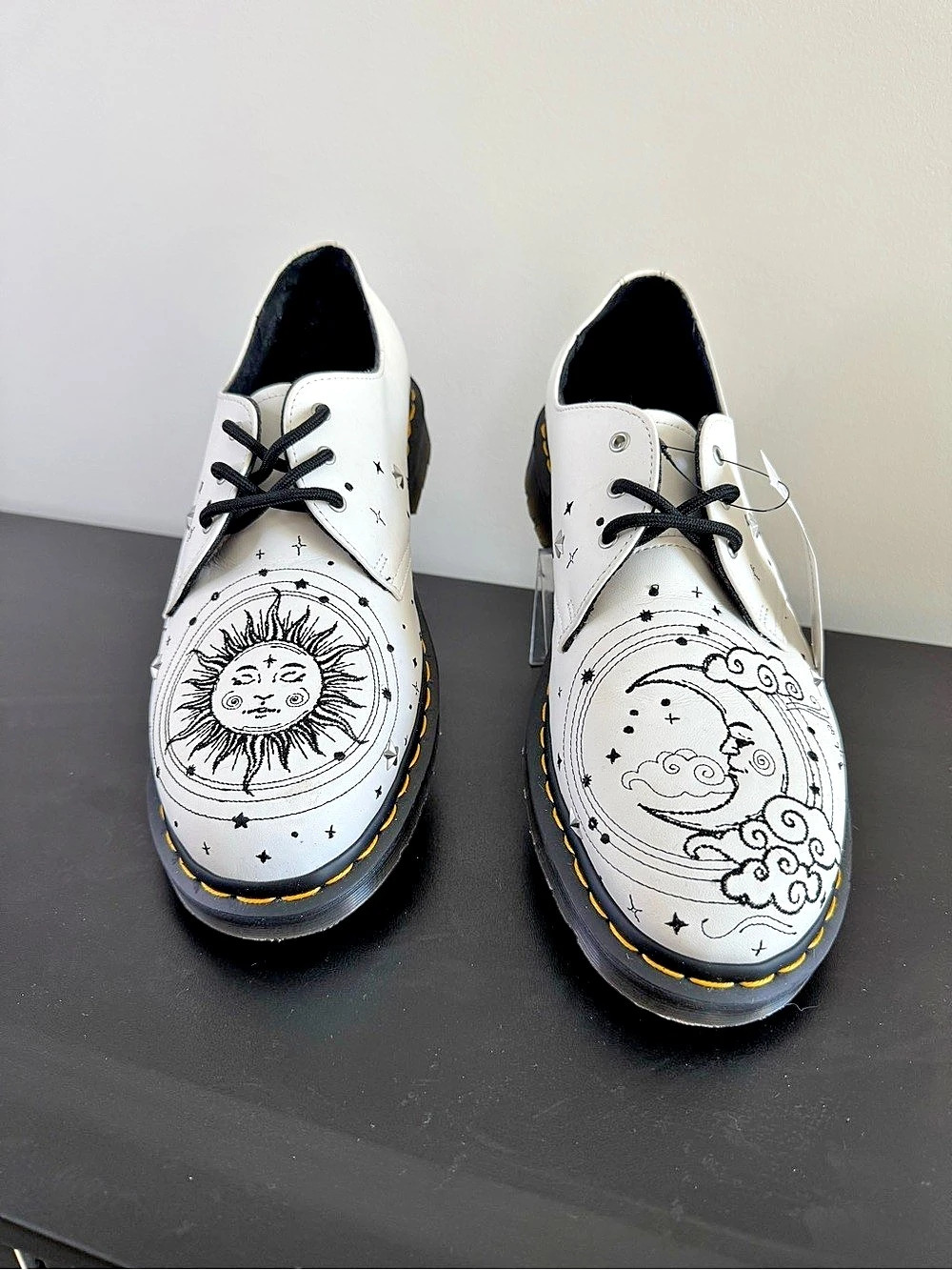 Dr. Martens 1461 White Printed Oxford Shoes US 12 Like New